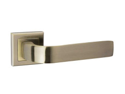 DENSO - rozetov� kovanie Br K-406-03/AB